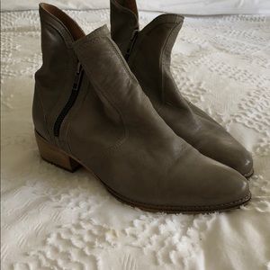 Seychelles Booties/Boots